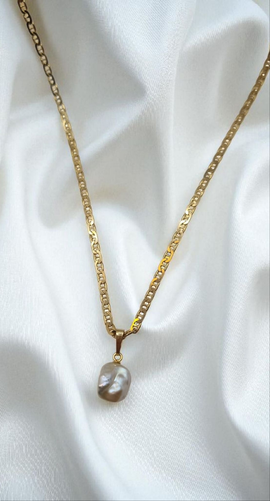 Halskette mit echter Keshi Perle in 925 Sterling Silber vergoldet 42cm