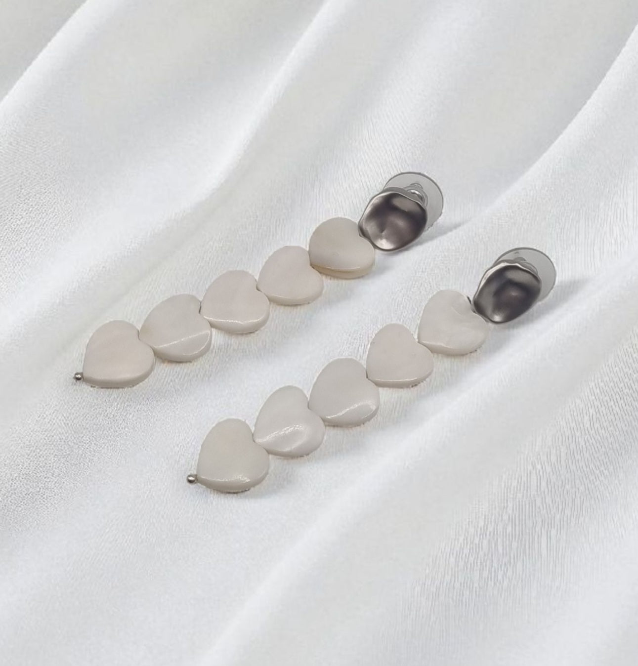 Herzohrringe Ohrstecker Perlmutt versilbert und 925 Sterling Silber