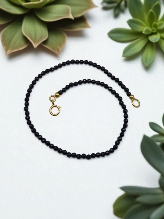 Armband schwarzer Spinell facettiert in 925 Sterling Silber vergoldet