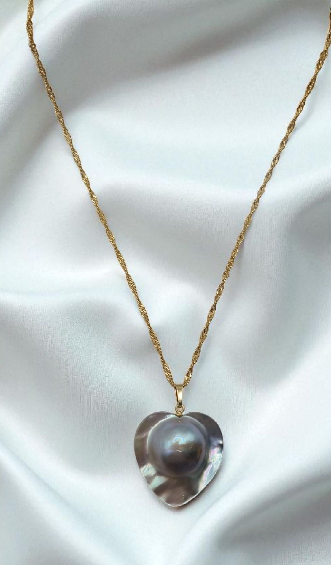 Anhänger Herz aus Perlmutt mit 925 Sterling Silber vergoldeter Kette