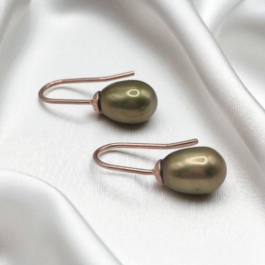 Süßwasserperlen Ohrhänger kurz oval grün 925 Sterling Silber rotvergoldet